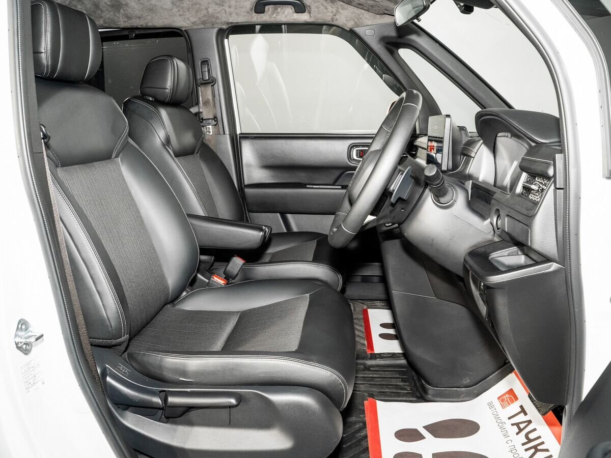 Honda Stepwgn 2024 - фото автомобиля