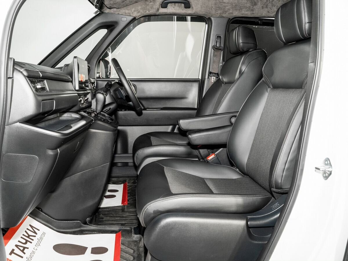 Honda Stepwgn 2024 - фото автомобиля