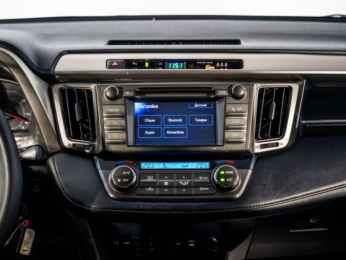 Toyota RAV4 2013 - фото автомобиля