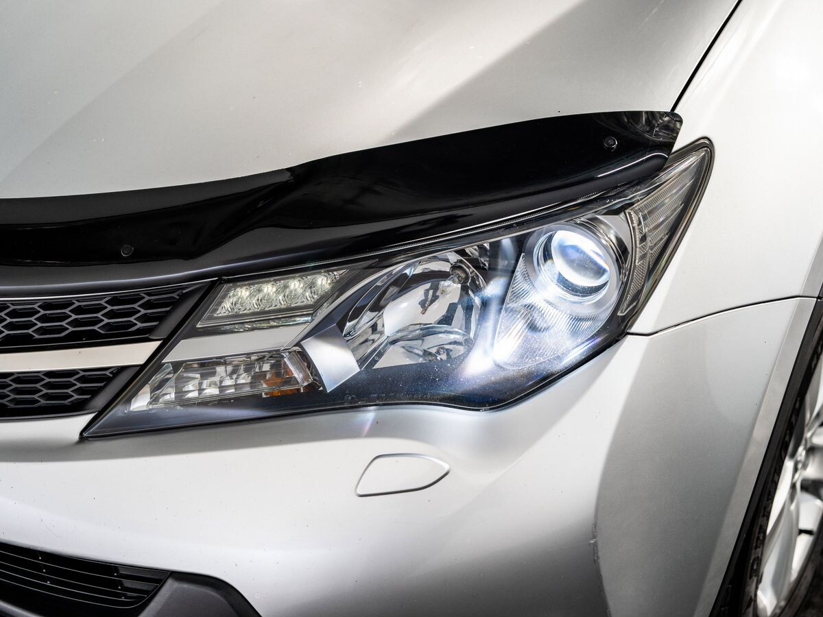 Toyota RAV4 2013 - фото автомобиля