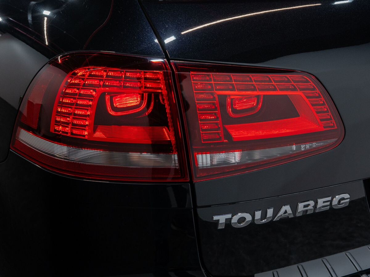Volkswagen Touareg 2016 - фото автомобиля