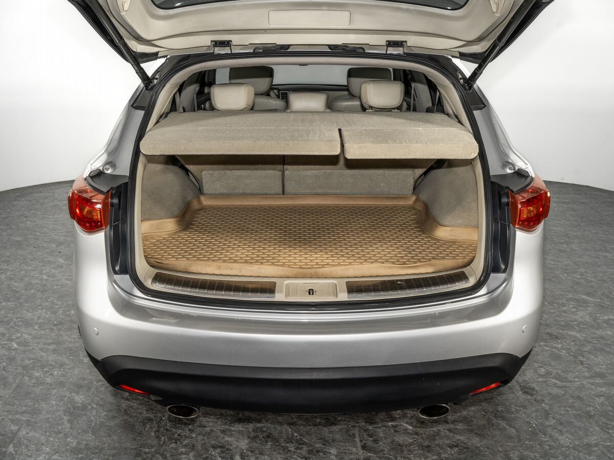 Infiniti FX 2012 - фото автомобиля