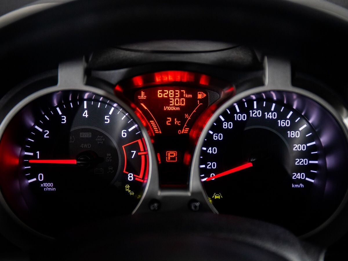 Nissan Juke 2018 - фото автомобиля