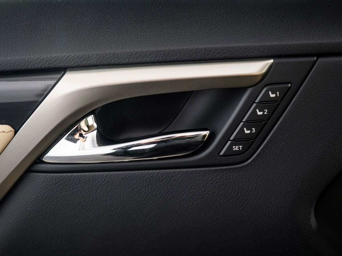 Lexus RX 2021 - фото автомобиля