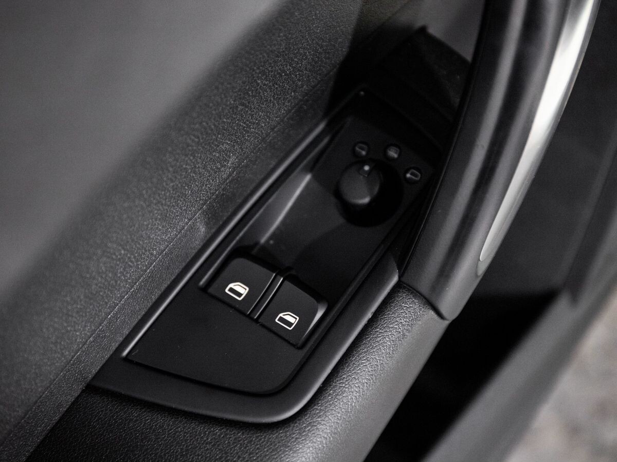 Audi A1 2012 - фото автомобиля