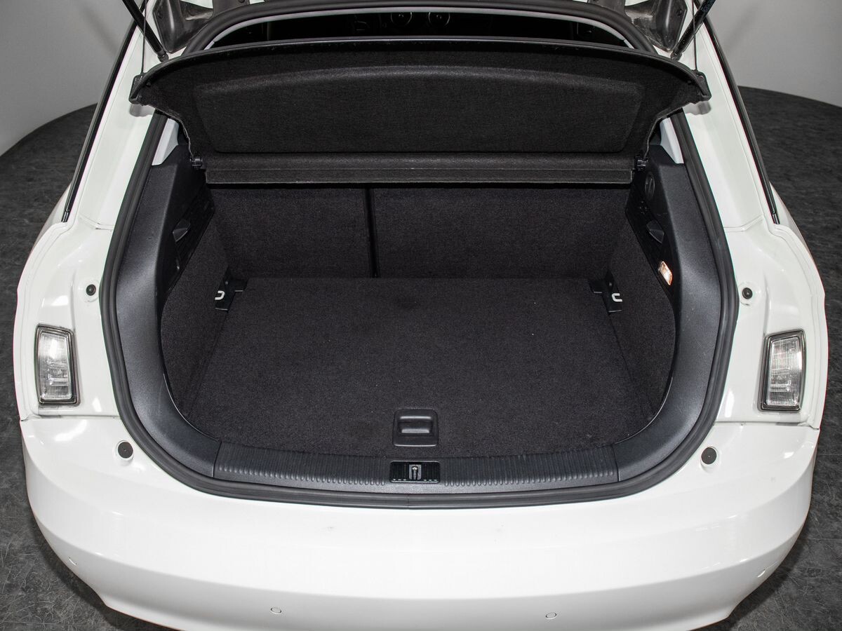 Audi A1 2012 - фото автомобиля