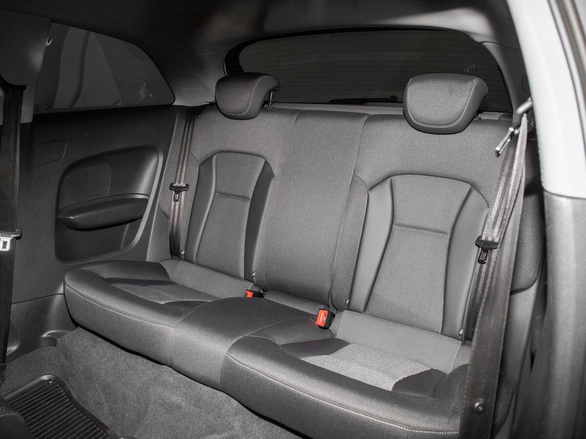 Audi A1 2012 - фото автомобиля