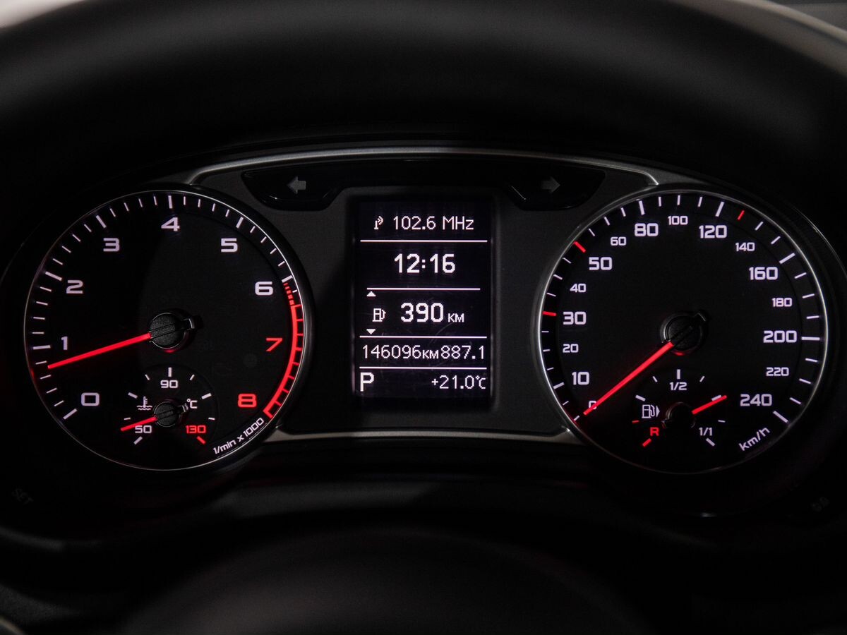 Audi A1 2012 - фото автомобиля