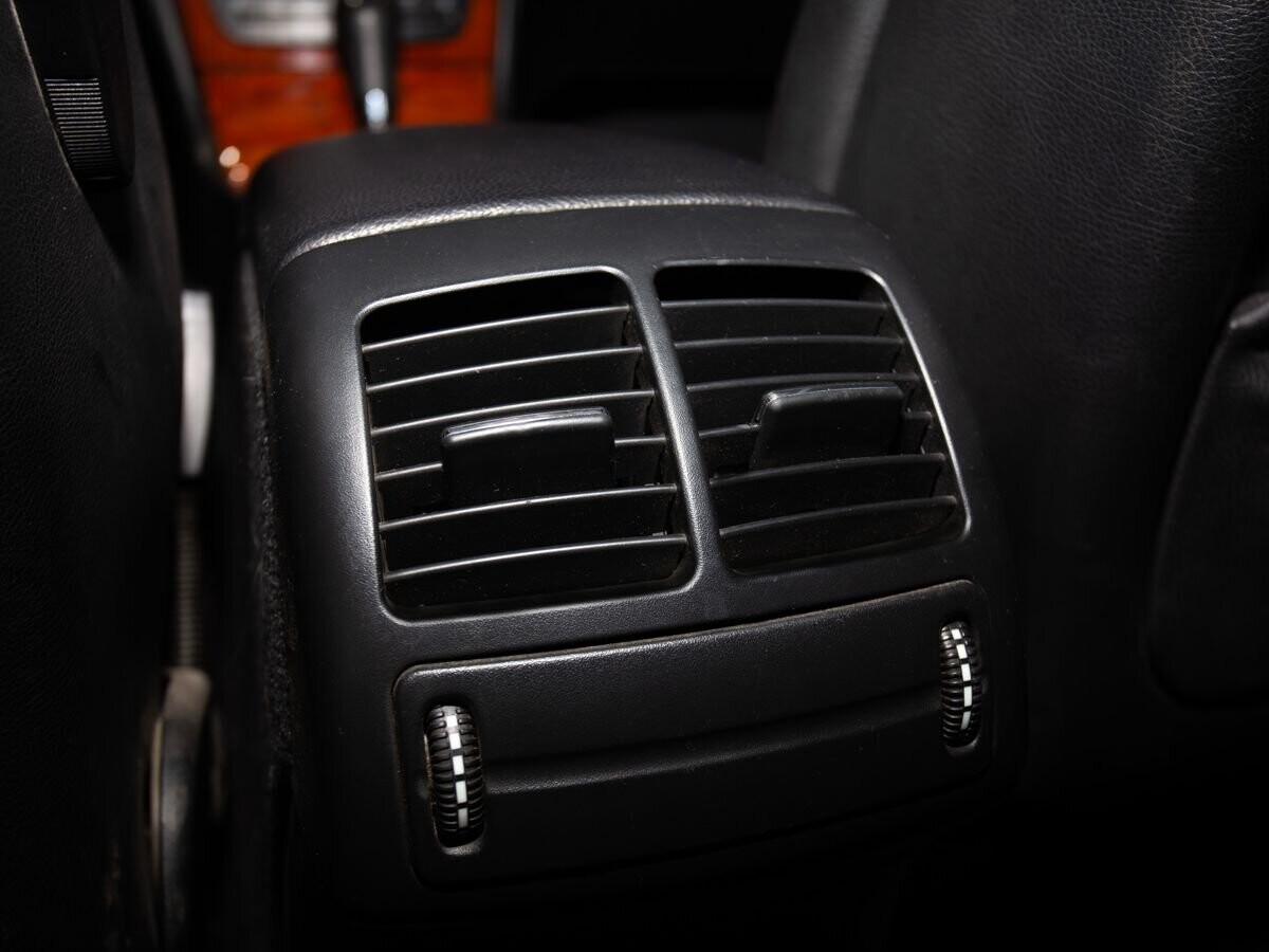 Mercedes-Benz E-Класс 2008 - фото автомобиля