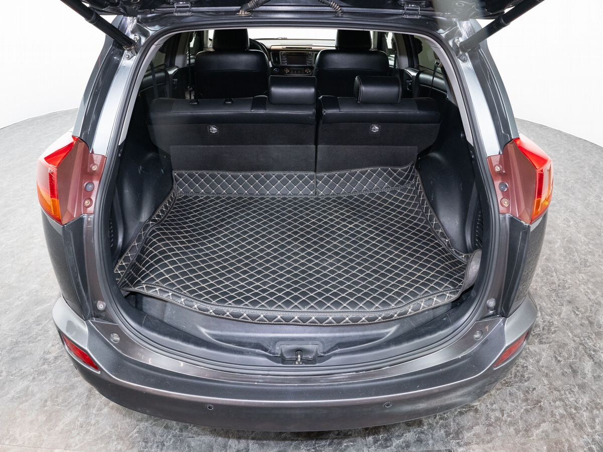 Toyota RAV4 2013 - фото автомобиля