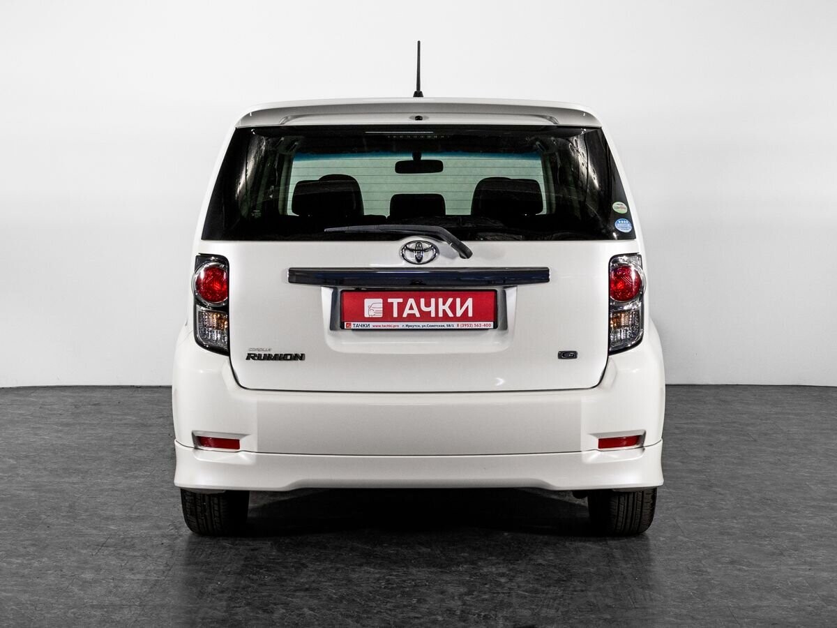 Toyota Corolla Rumion 2012 - фото автомобиля