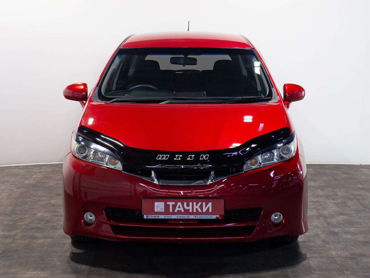 Toyota Wish 2011 - фото автомобиля
