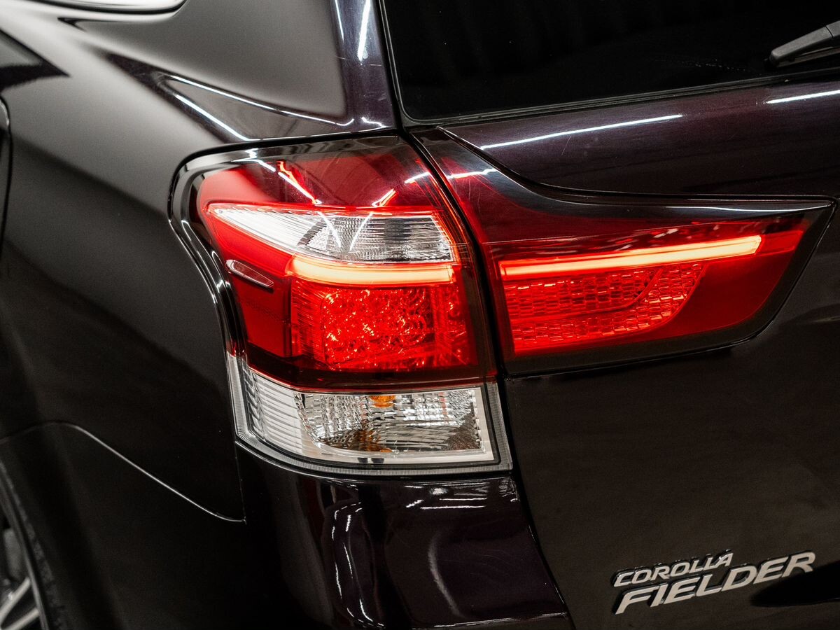 Toyota Corolla 2016 - фото автомобиля