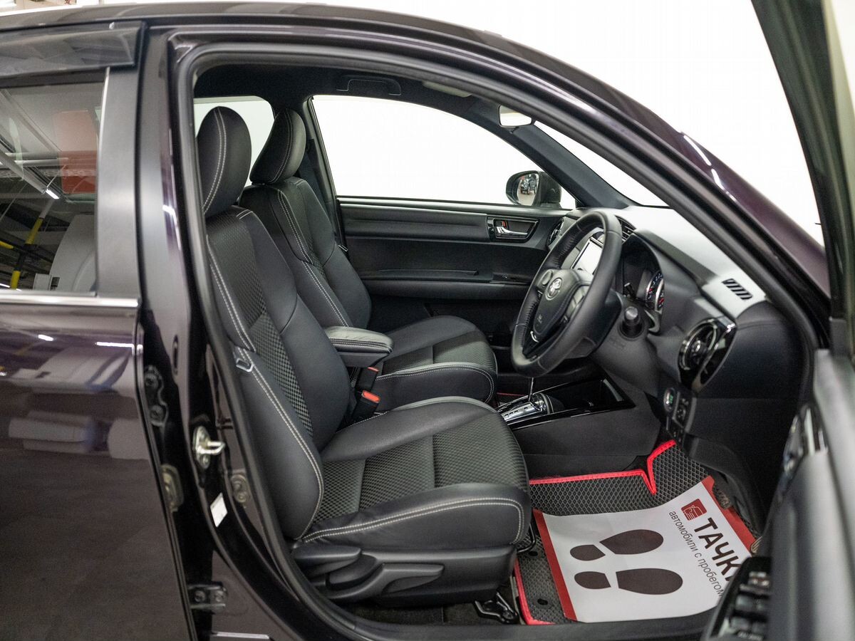 Toyota Corolla 2016 - фото автомобиля