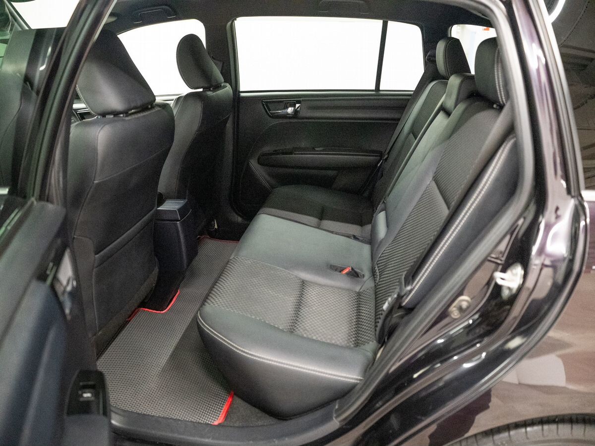 Toyota Corolla 2016 - фото автомобиля