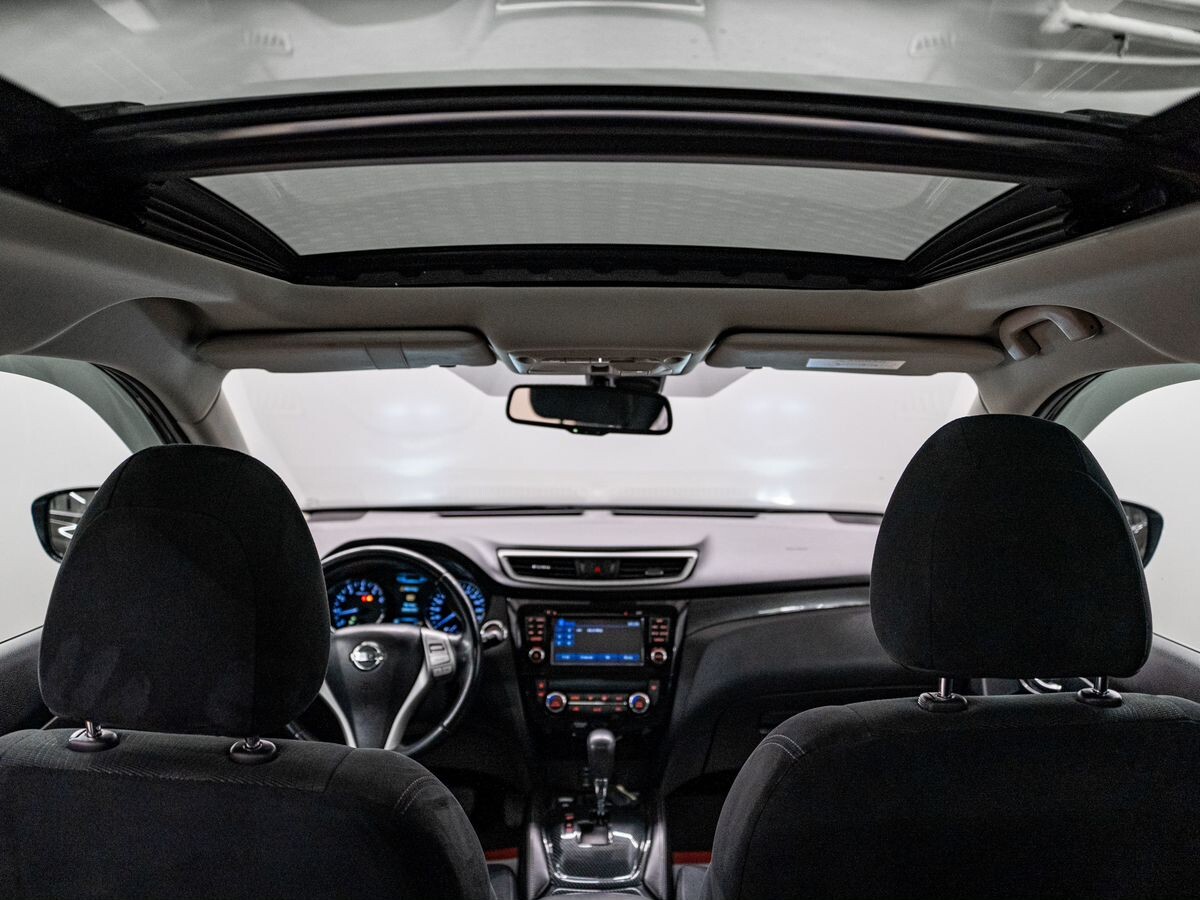 Nissan X-Trail 2017 - фото автомобиля