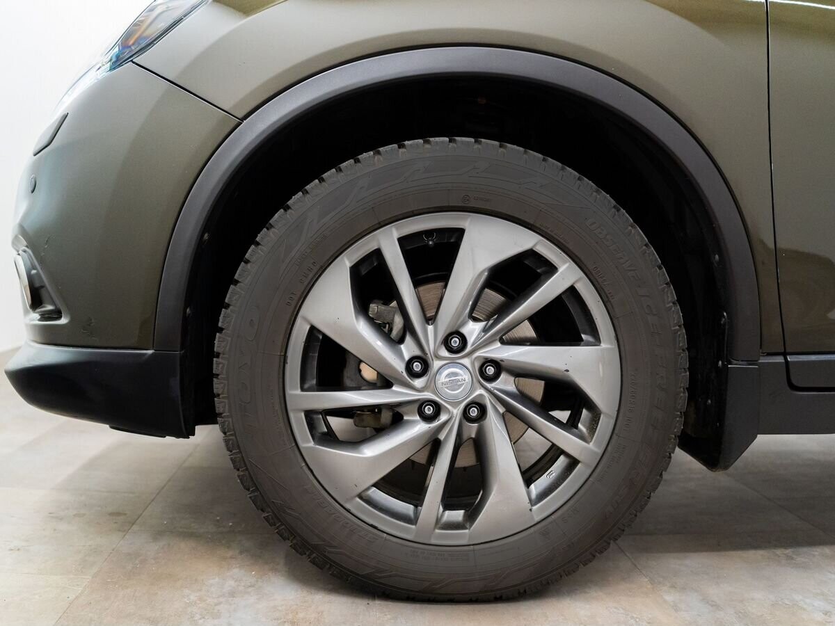 Nissan X-Trail 2017 - фото автомобиля