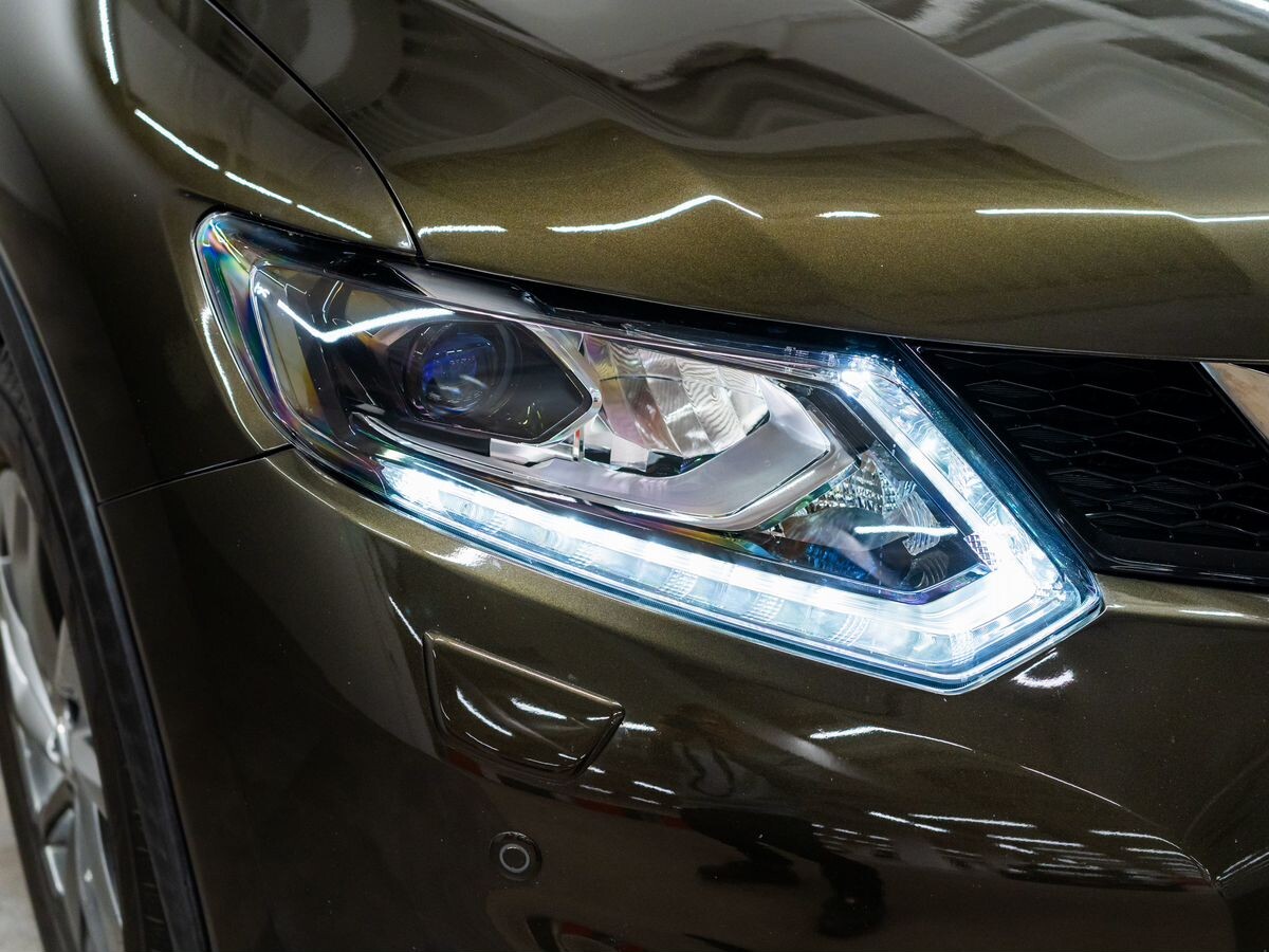 Nissan X-Trail 2017 - фото автомобиля