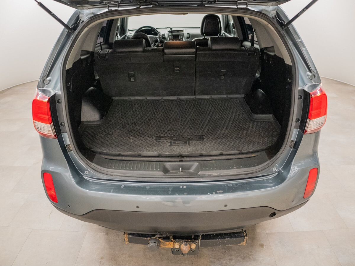 Kia Sorento 2015 - фото автомобиля