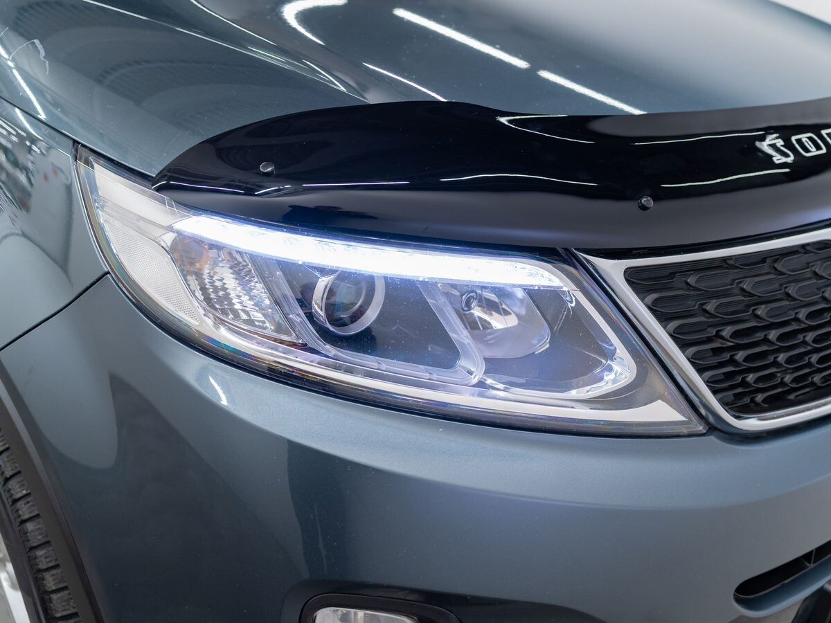 Kia Sorento 2015 - фото автомобиля