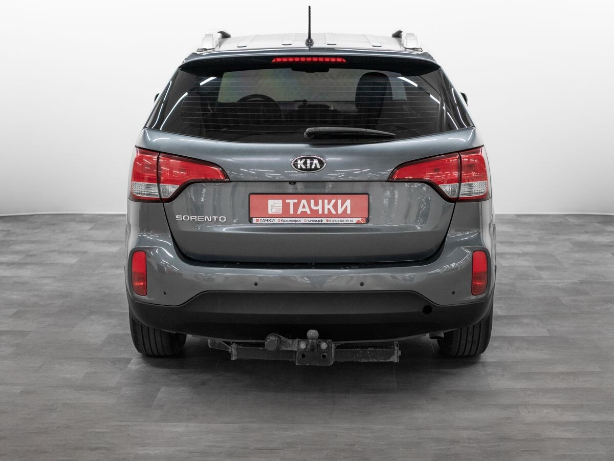 Kia Sorento 2015 - фото автомобиля