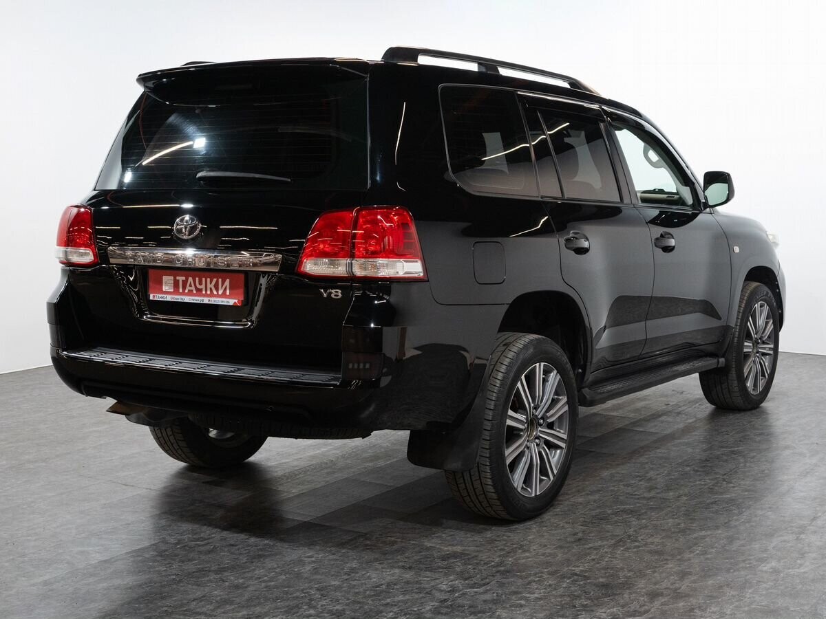 Toyota Land Cruiser 2008 - фото автомобиля