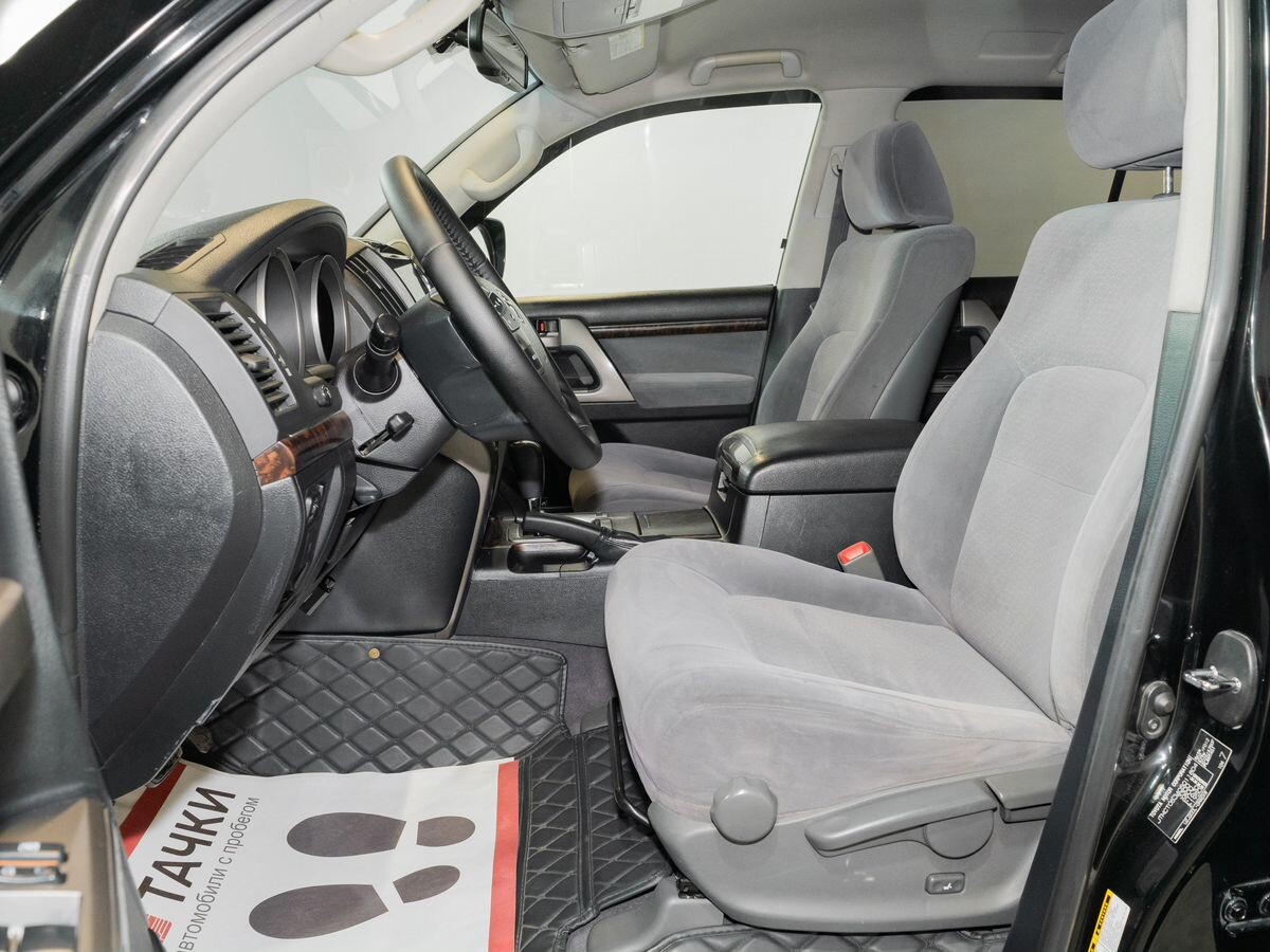 Toyota Land Cruiser 2008 - фото автомобиля