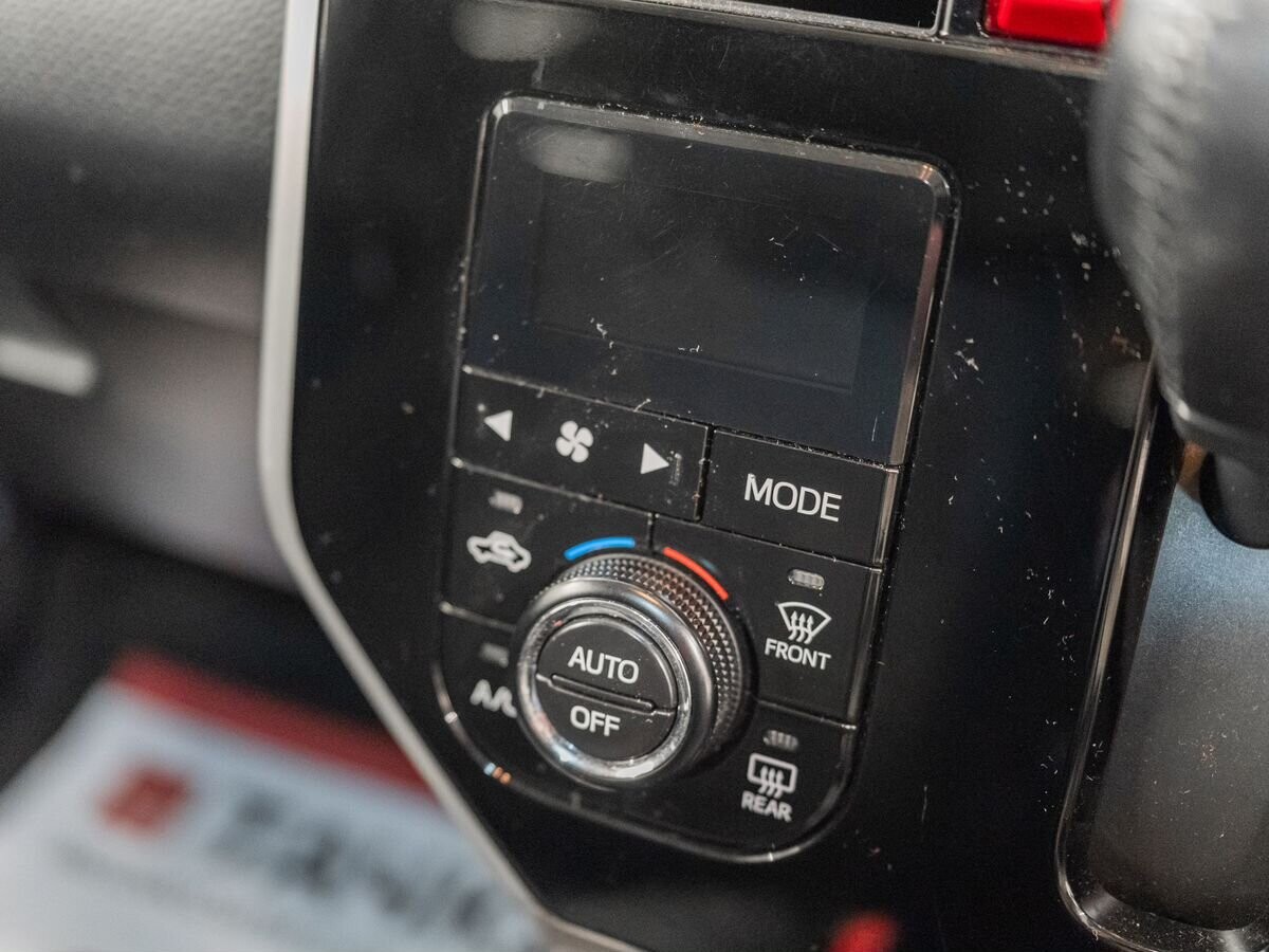 Toyota Roomy 2017 - фото автомобиля