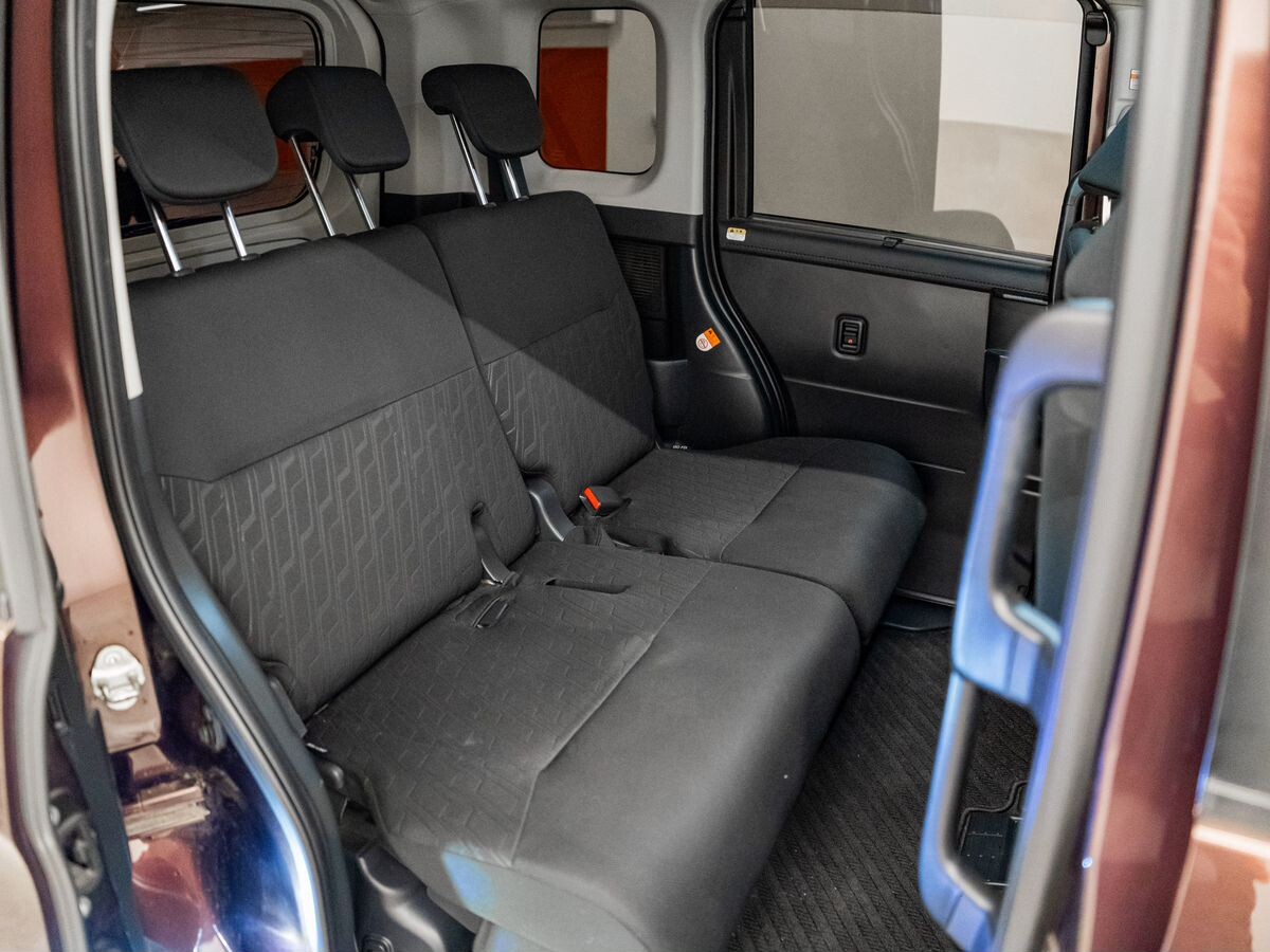 Toyota Roomy 2017 - фото автомобиля