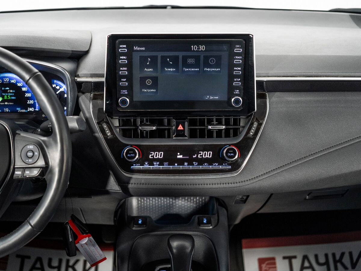 Toyota Corolla 2019 - фото автомобиля