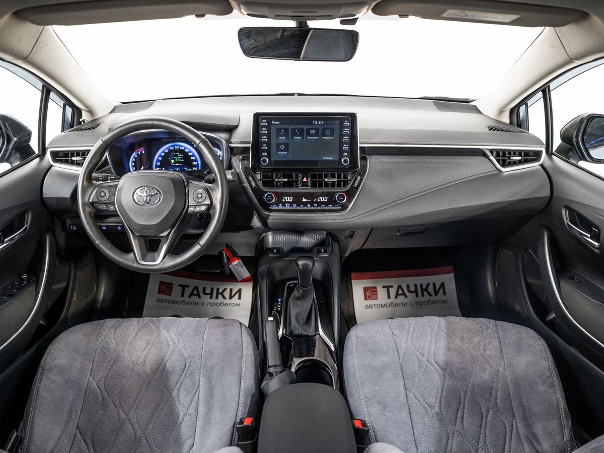 Toyota Corolla 2019 - фото автомобиля