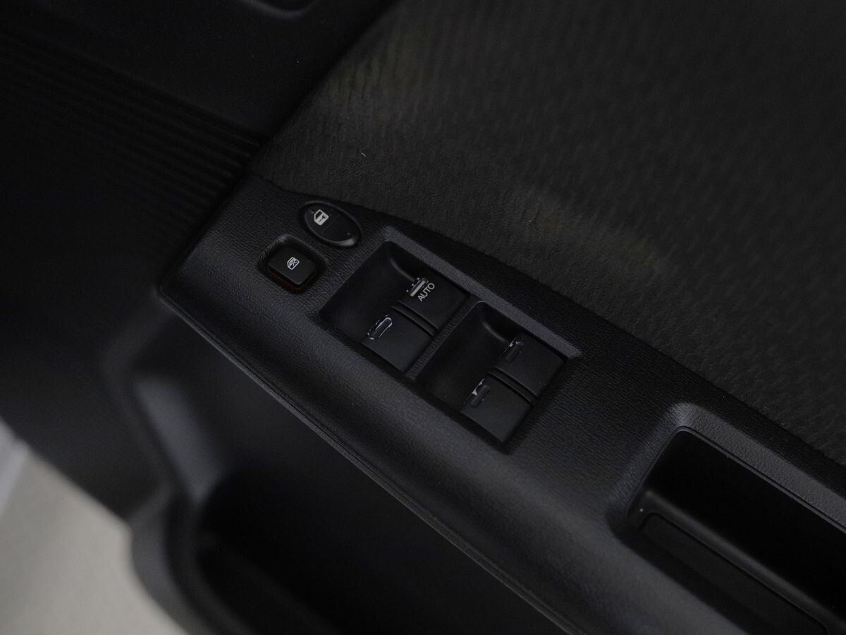 Honda Freed 2012 - фото автомобиля