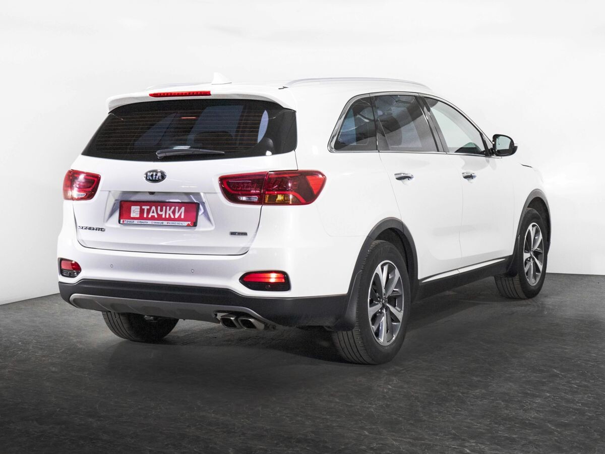 Kia Sorento 2017 - фото автомобиля