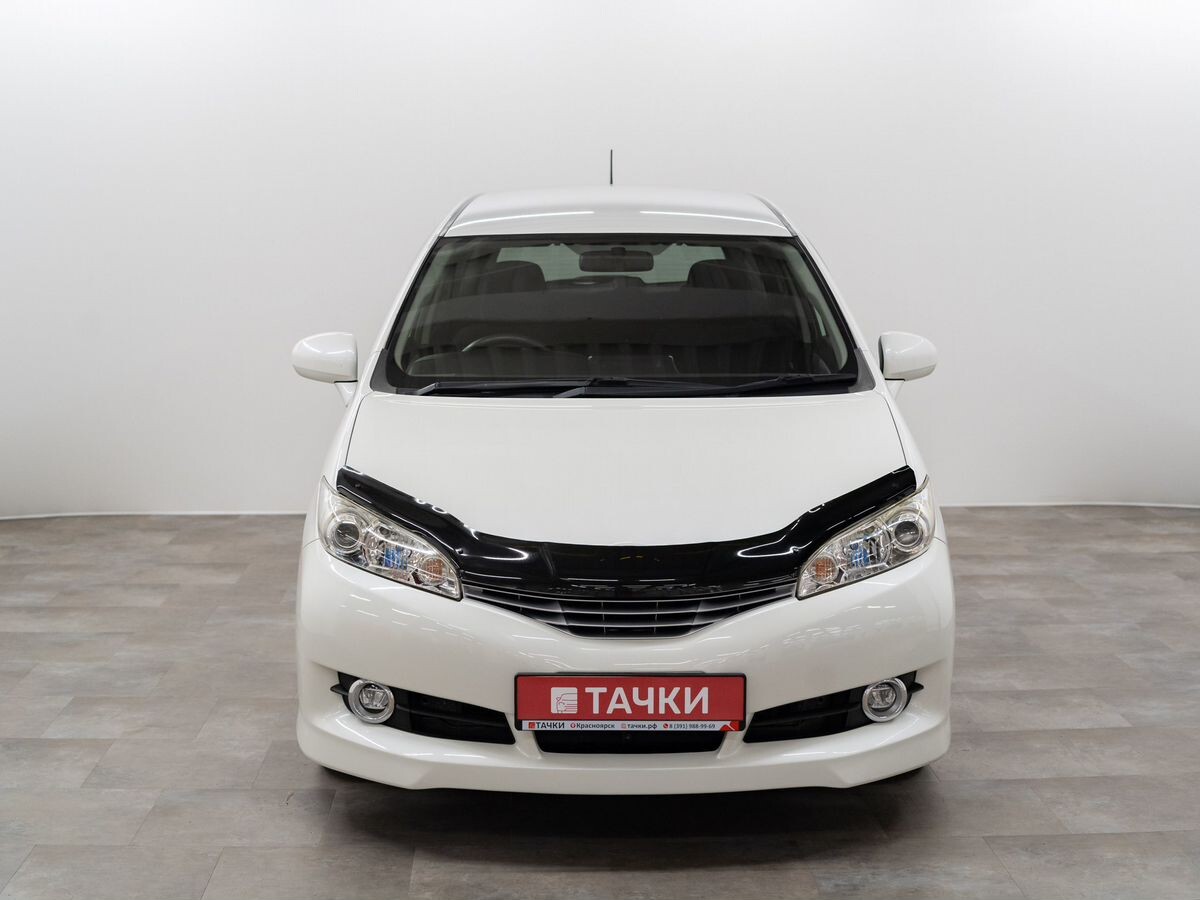 Toyota Wish 2009 - фото автомобиля