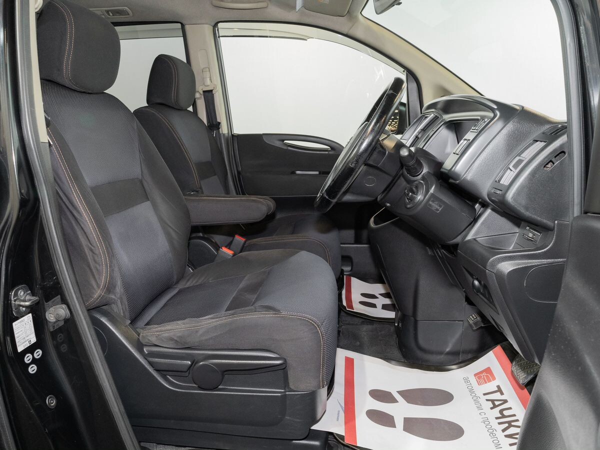 Nissan Serena 2008 - фото автомобиля