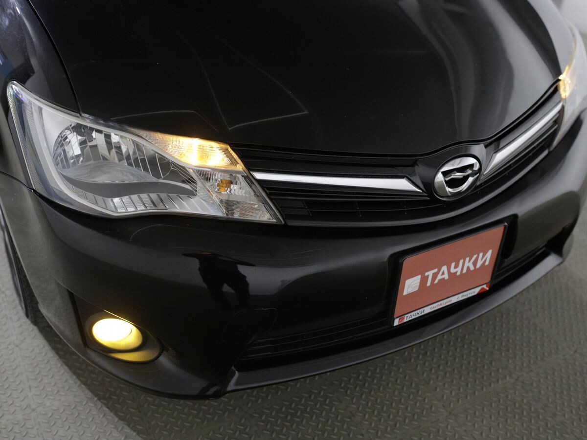 Toyota Corolla 2014 - фото автомобиля