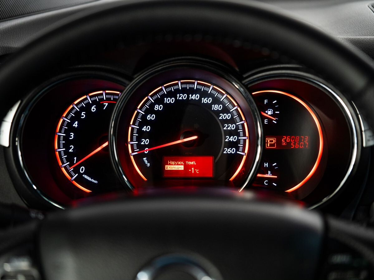 Nissan Murano 2011 - фото автомобиля