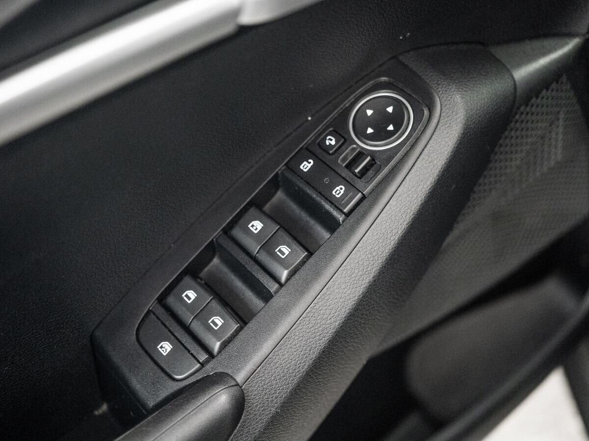 Kia Seltos 2021 - фото автомобиля