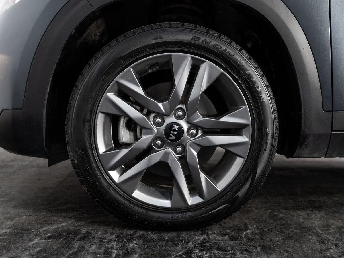 Kia Seltos 2021 - фото автомобиля