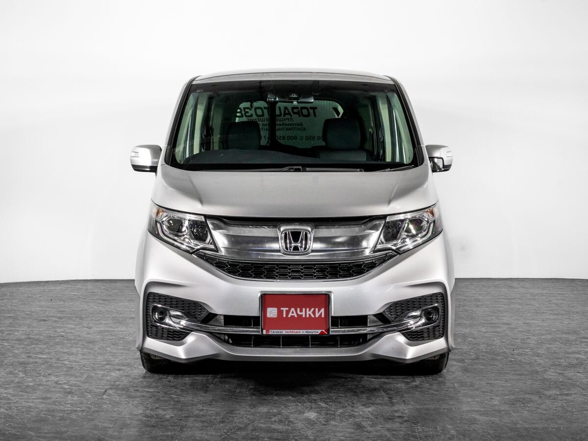 Honda Stepwgn 2016 - фото автомобиля