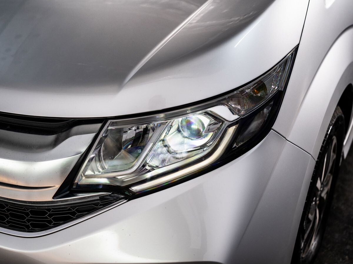 Honda Stepwgn 2016 - фото автомобиля