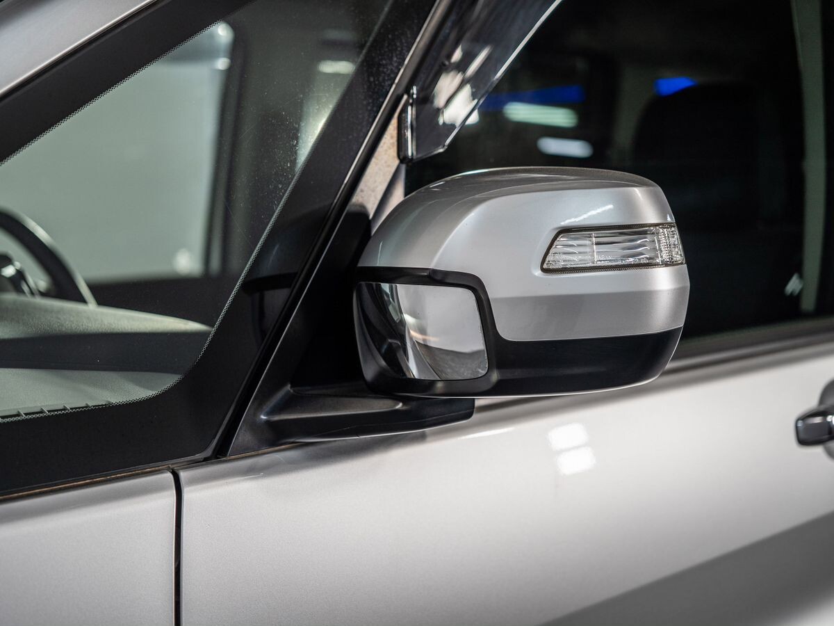 Honda Stepwgn 2016 - фото автомобиля