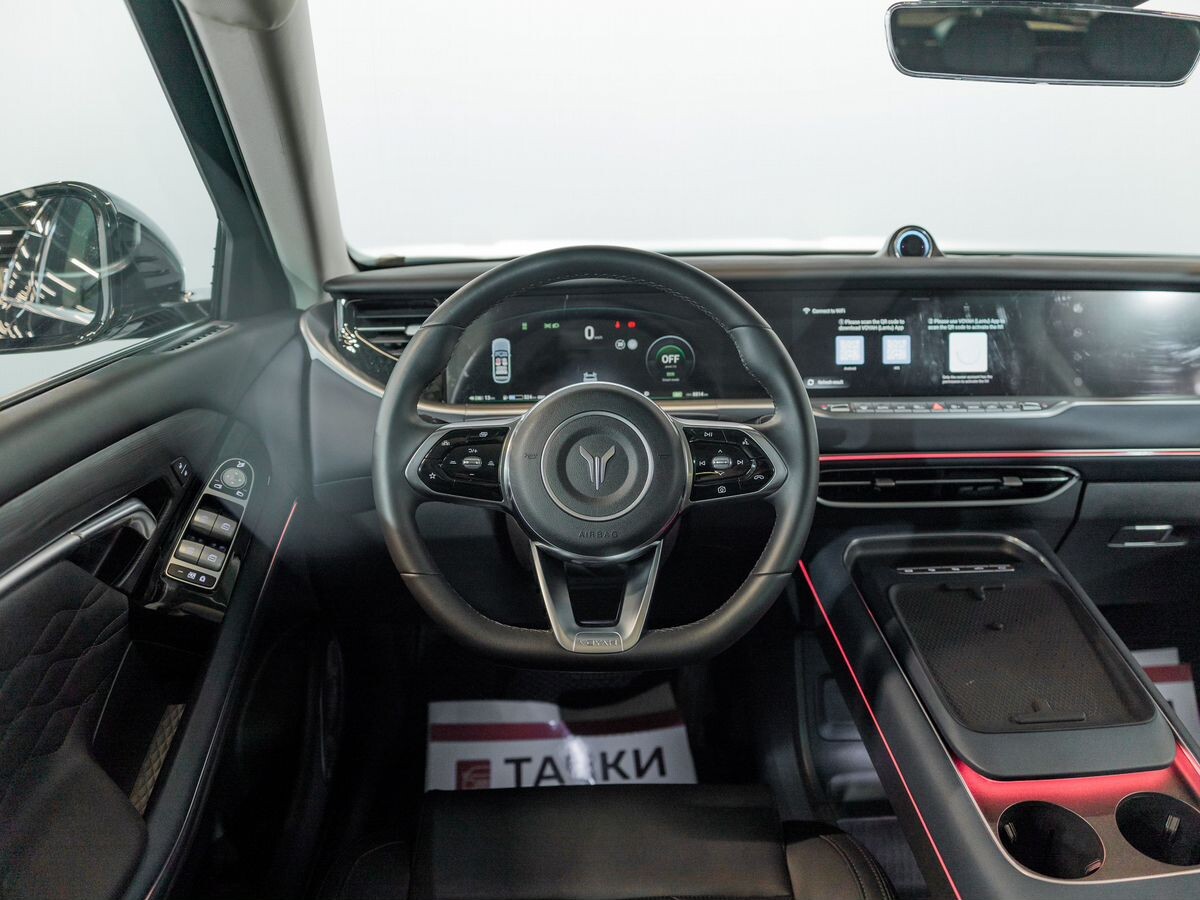 Voyah Free 2023 - фото автомобиля