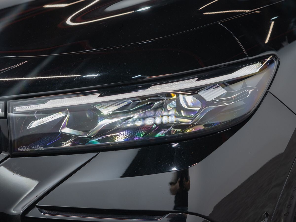 Voyah Free 2023 - фото автомобиля