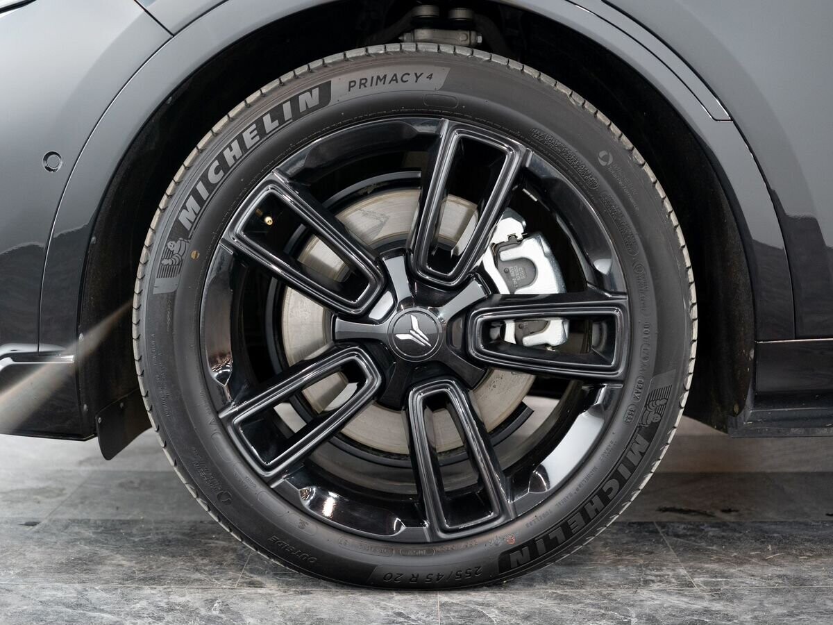 Voyah Free 2023 - фото автомобиля