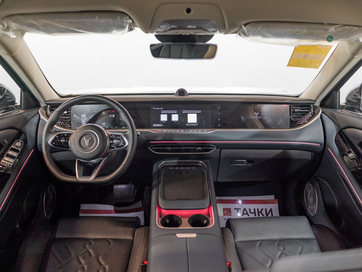 Voyah Free 2023 - фото автомобиля