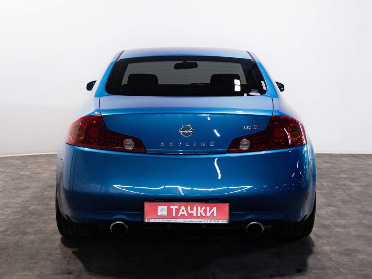 Nissan Skyline 2003 - фото автомобиля