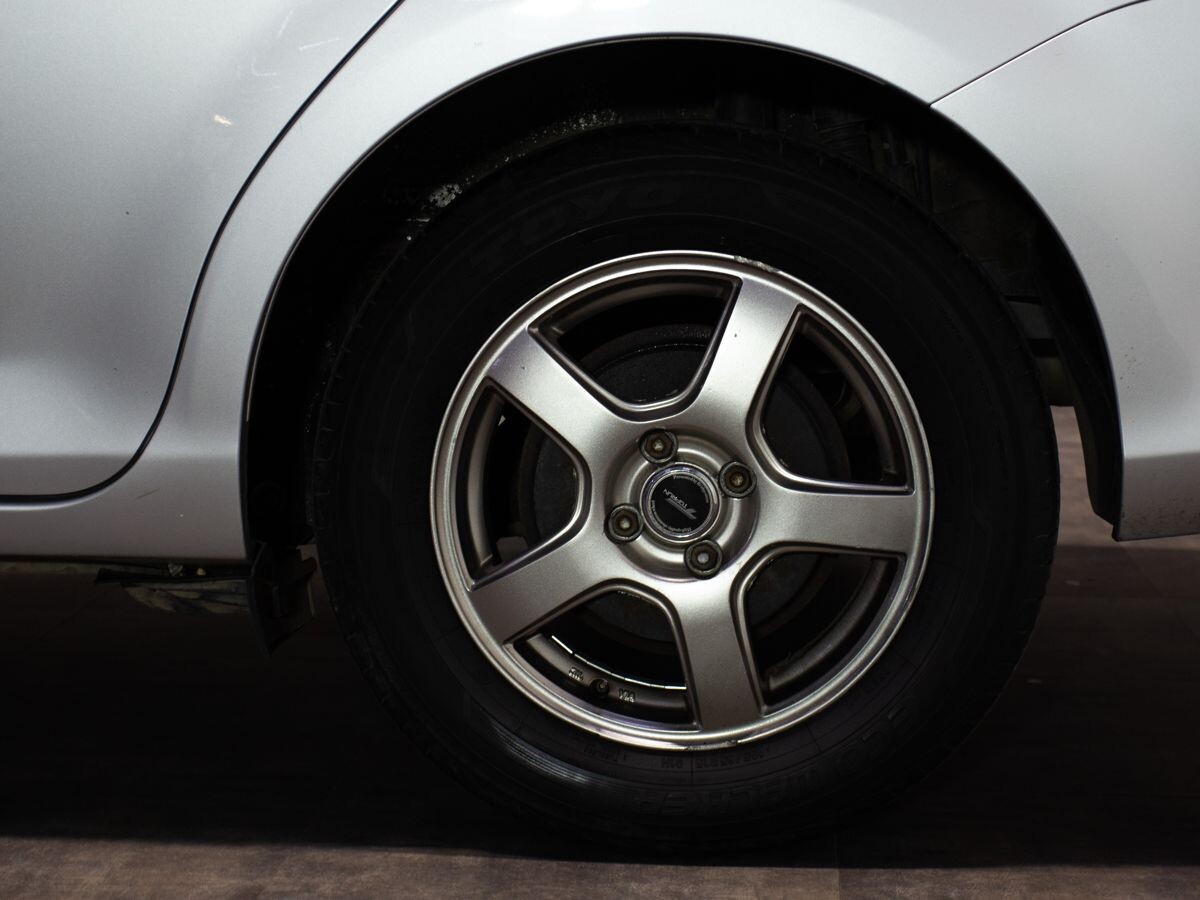 Toyota Corolla 2015 - фото автомобиля