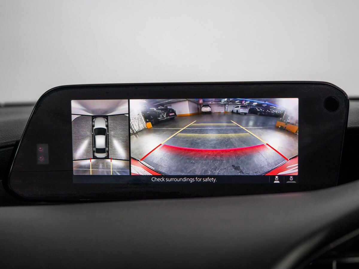 Mazda 3 2019 - фото автомобиля