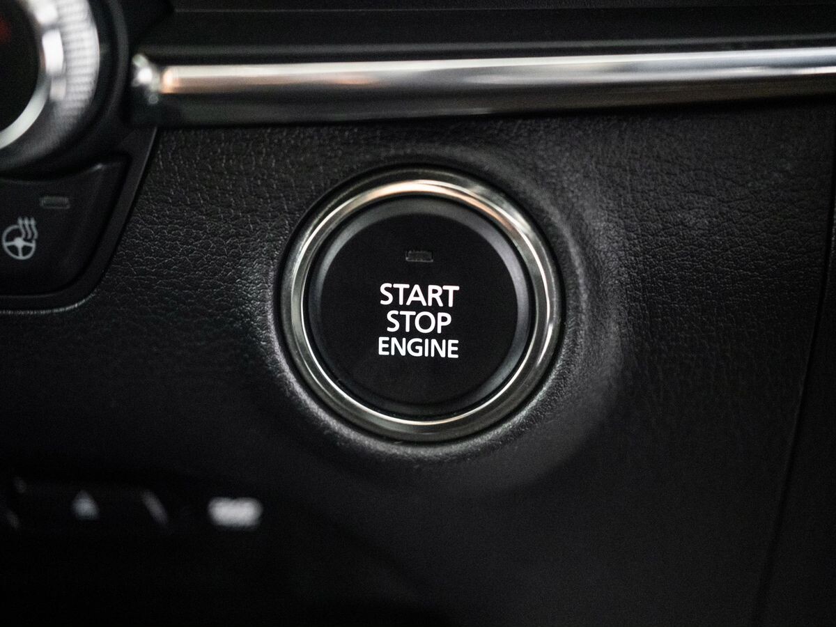 Mazda 3 2019 - фото автомобиля